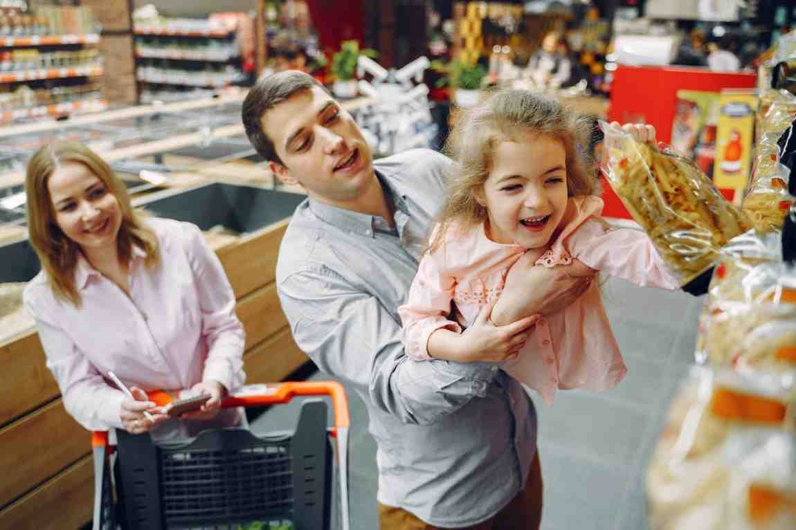 How to Control Grocery Spending and Reduce Food Delivery Costs